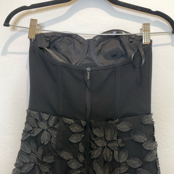 BEBE X NAVEN Strapless Bustier Maxi Dress Embroidered Body Black Size 00 - Picture 8 of 16